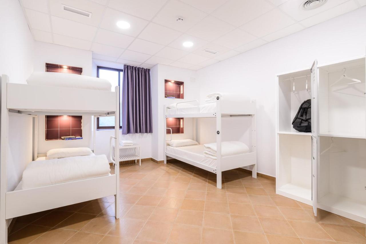 Benarraba Hostel Εξωτερικό φωτογραφία