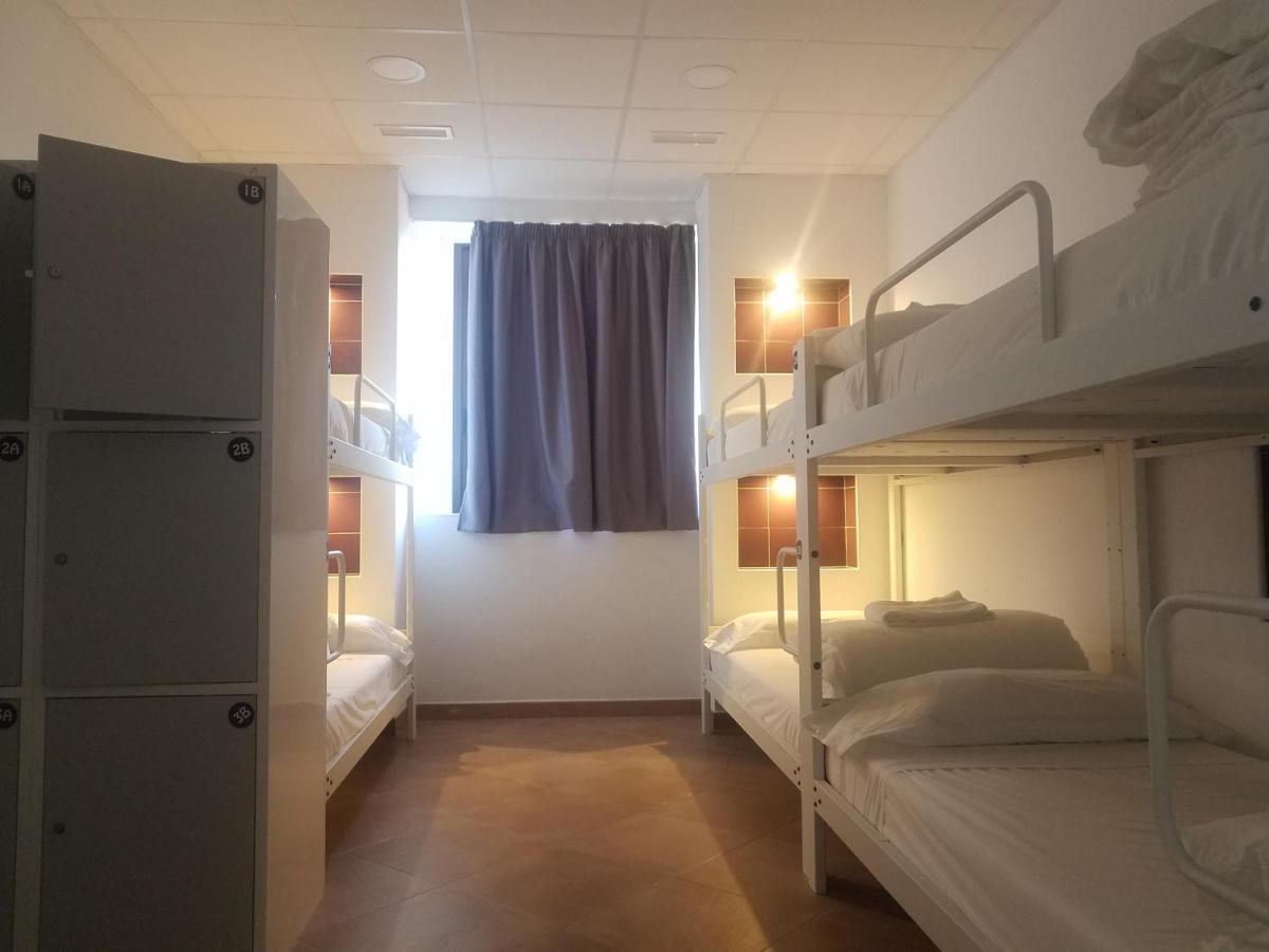 Benarraba Hostel Εξωτερικό φωτογραφία